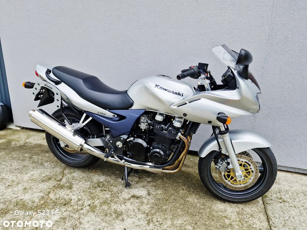 Kawasaki ZR - 19