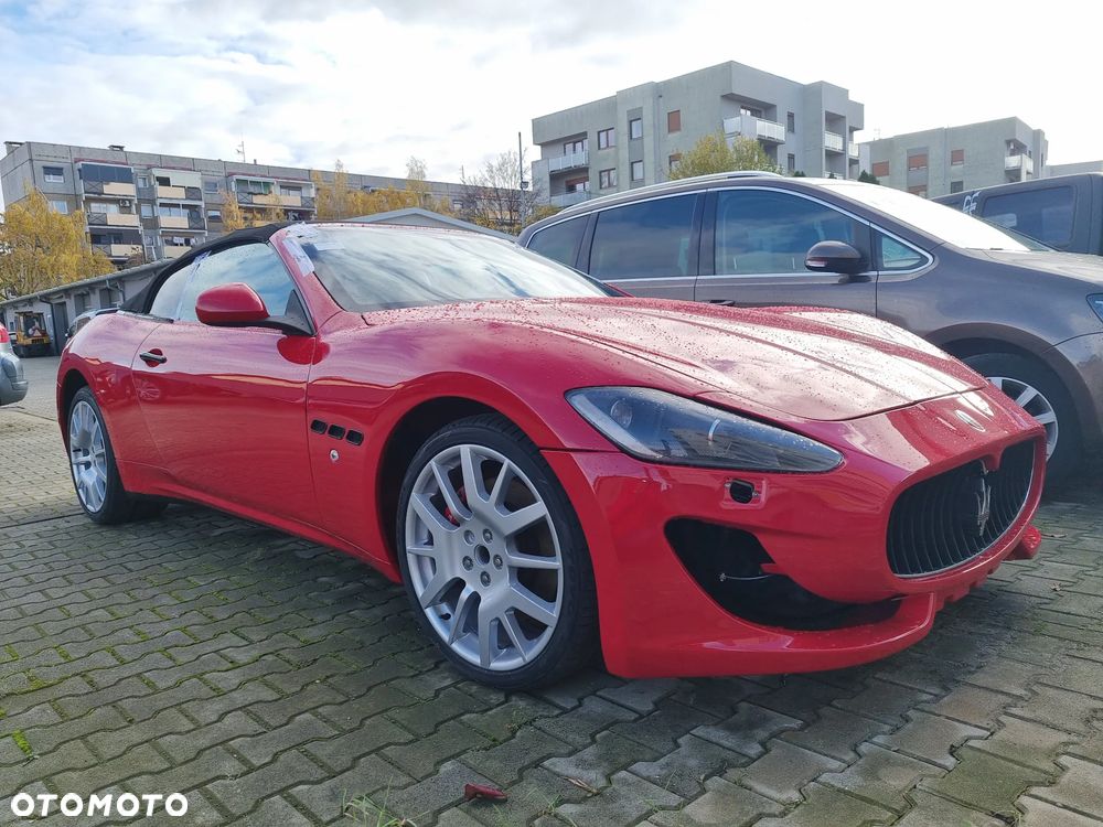 Maserati GranCabrio - 1
