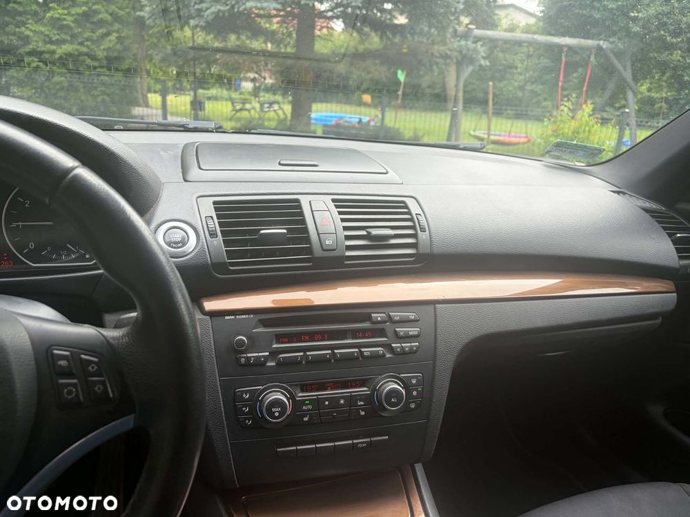 BMW Seria 1 116i - 3