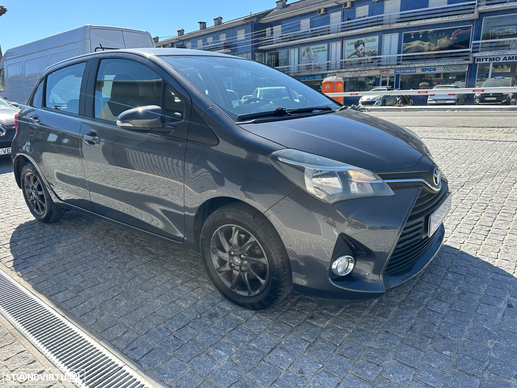 Toyota Yaris 1.4 D-4D ACtive+AC - 6