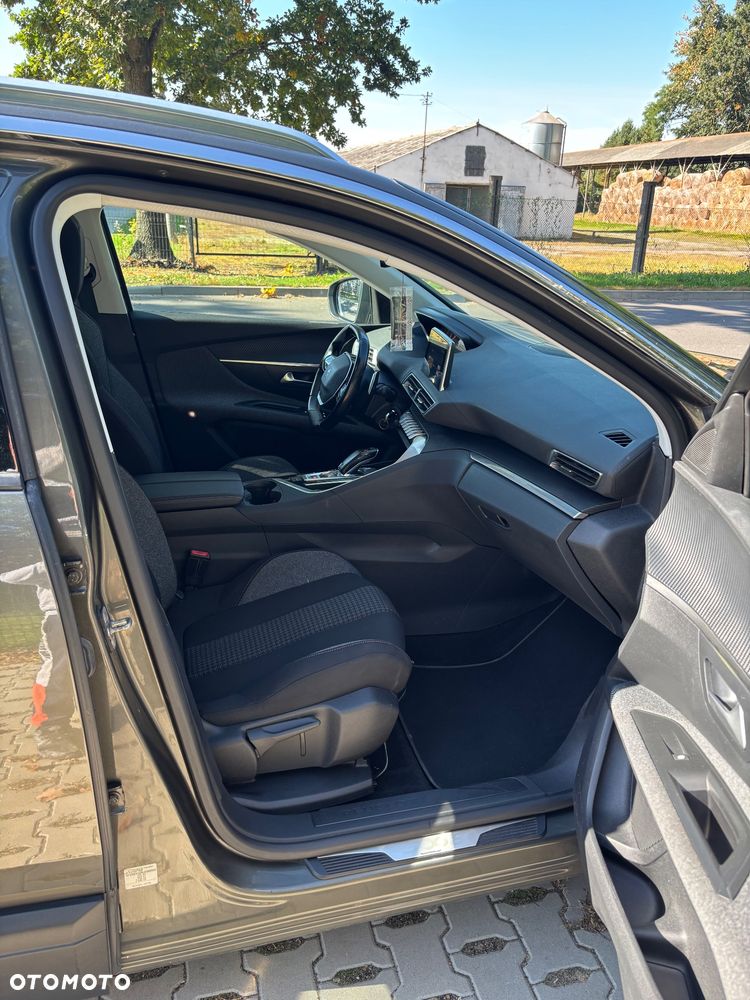 Peugeot 3008 1.5 BlueHDi Active S&S EAT8 - 2