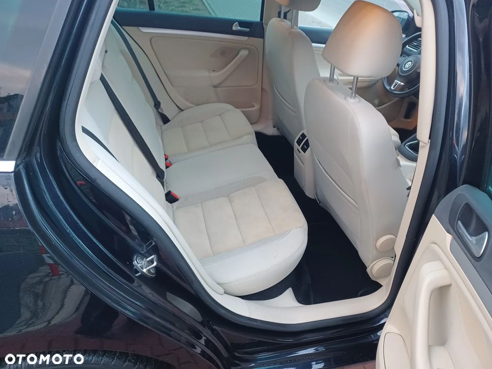 Volkswagen Golf 2.0 TDI DPF Comfortline - 7