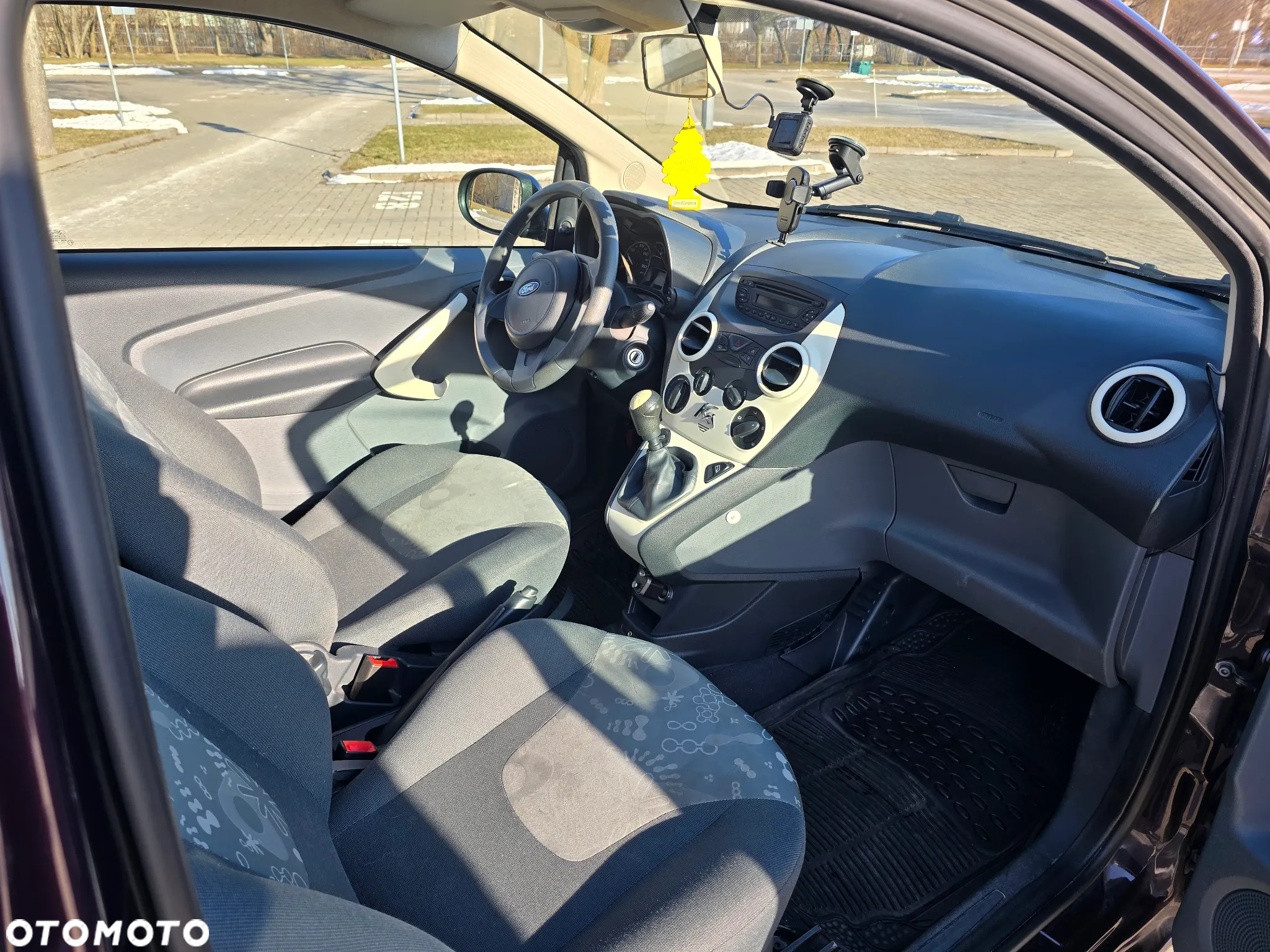 Ford KA 1.2 Trend - 14