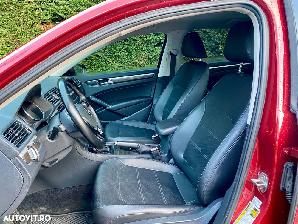 Volkswagen Passat Variant 1.8 TSI (BlueMotion Technology) DSG Comfortline - 24