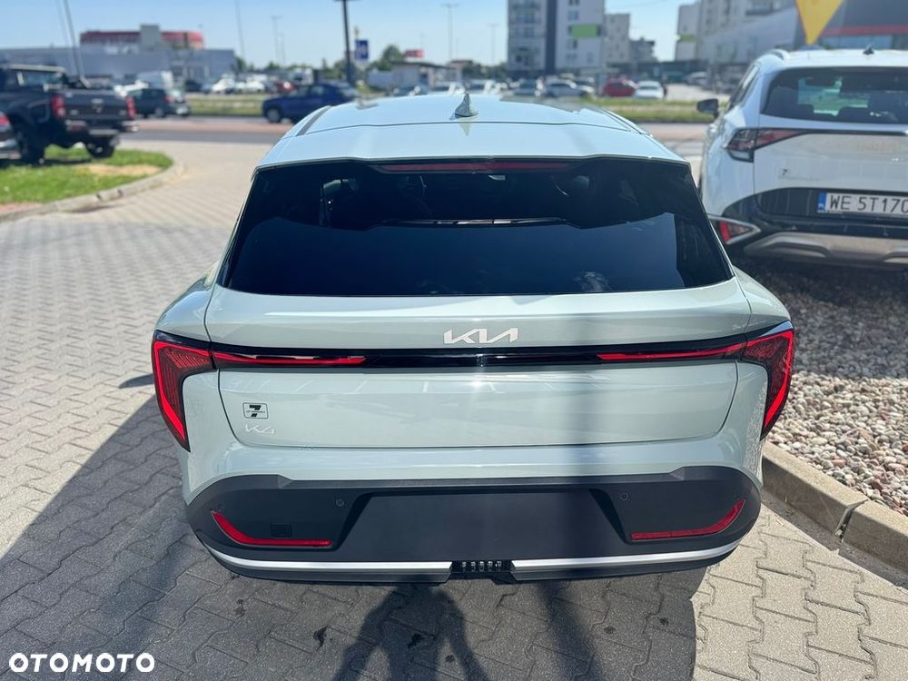 Kia K4 - 4