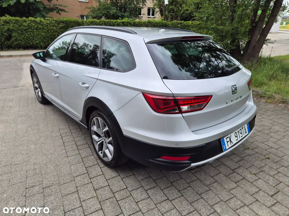Seat Leon 2.0 TDI DPF Start&Stop DSG XCELLENCE - 7