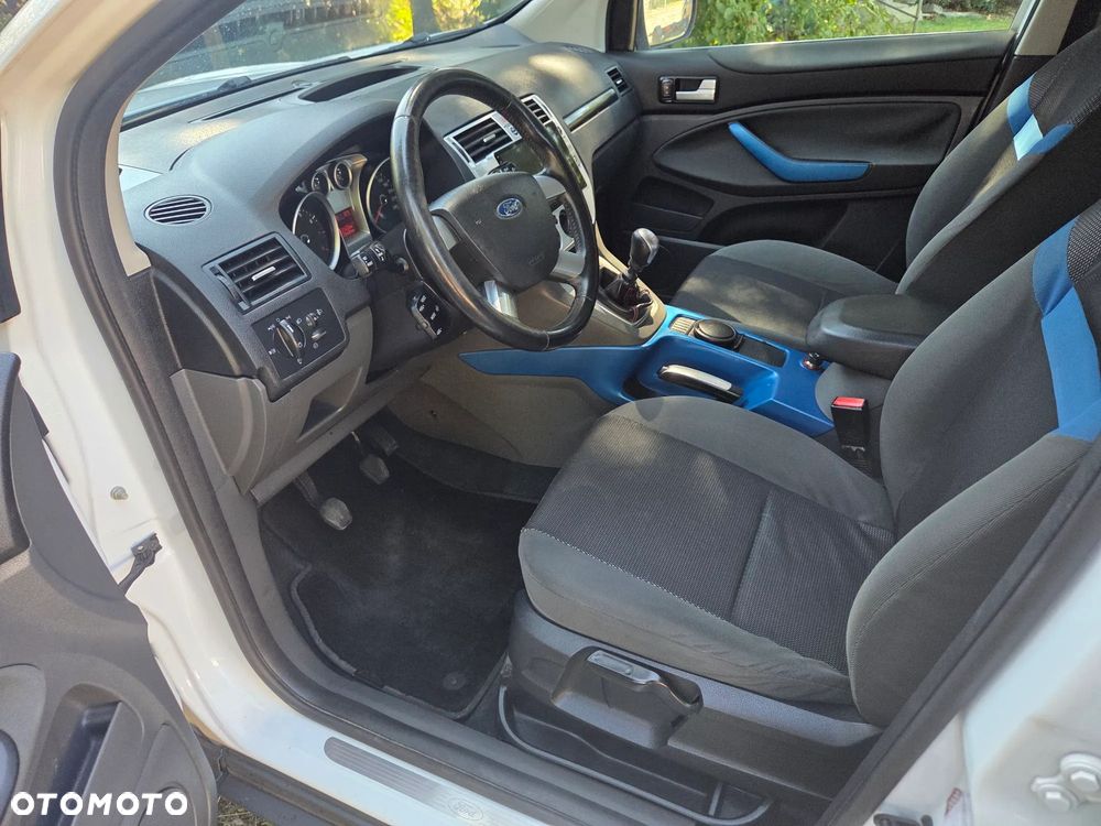 Ford Kuga 2.5 Trend - 26