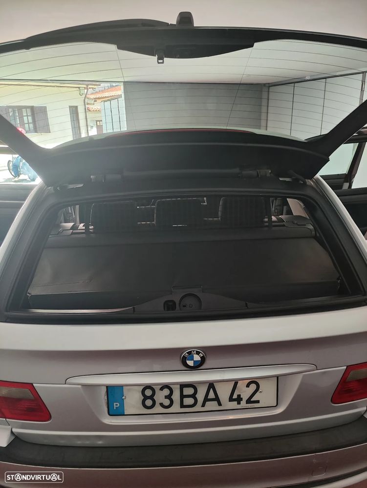BMW 320 d Touring - 8