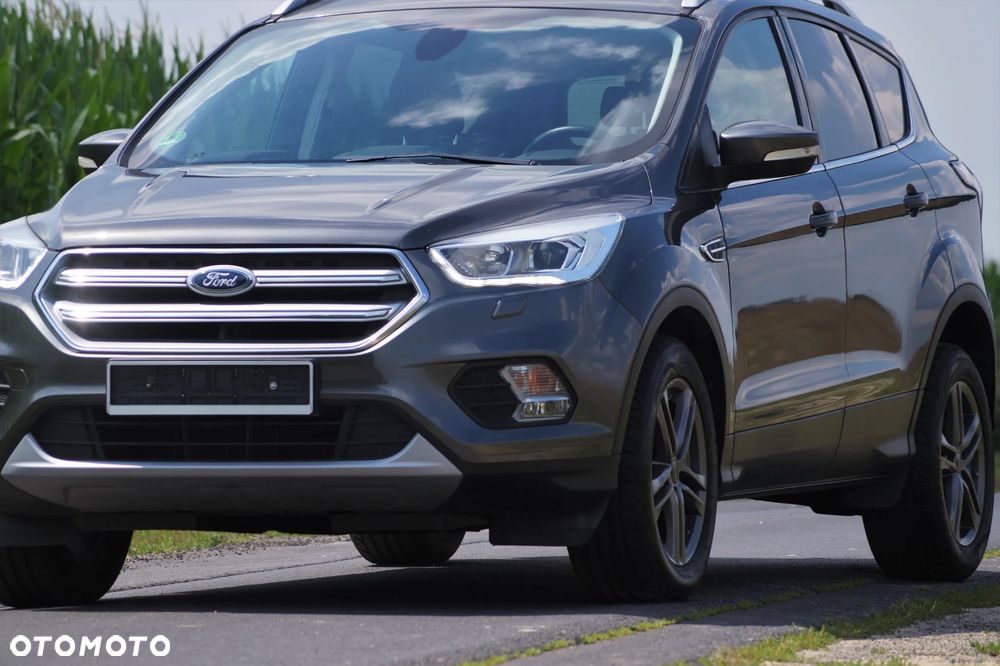 Ford Kuga - 21
