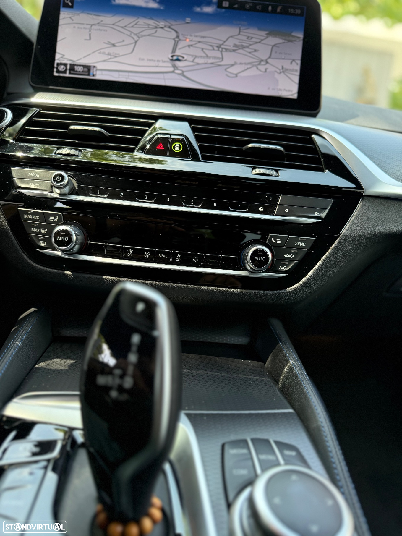 BMW 530 e Pack Desportivo M - 5