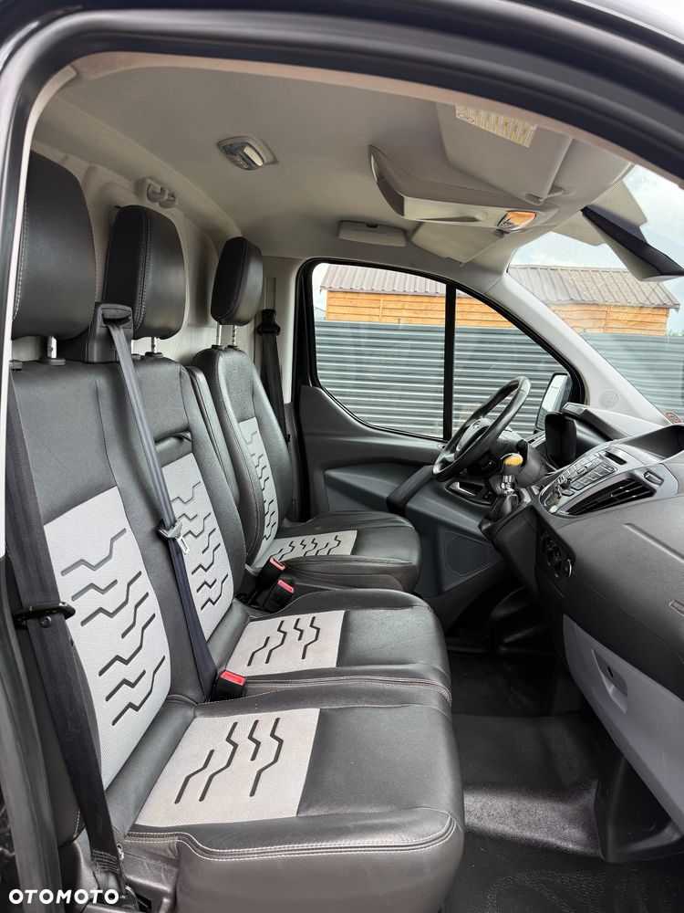 Ford Transit Custom - 17