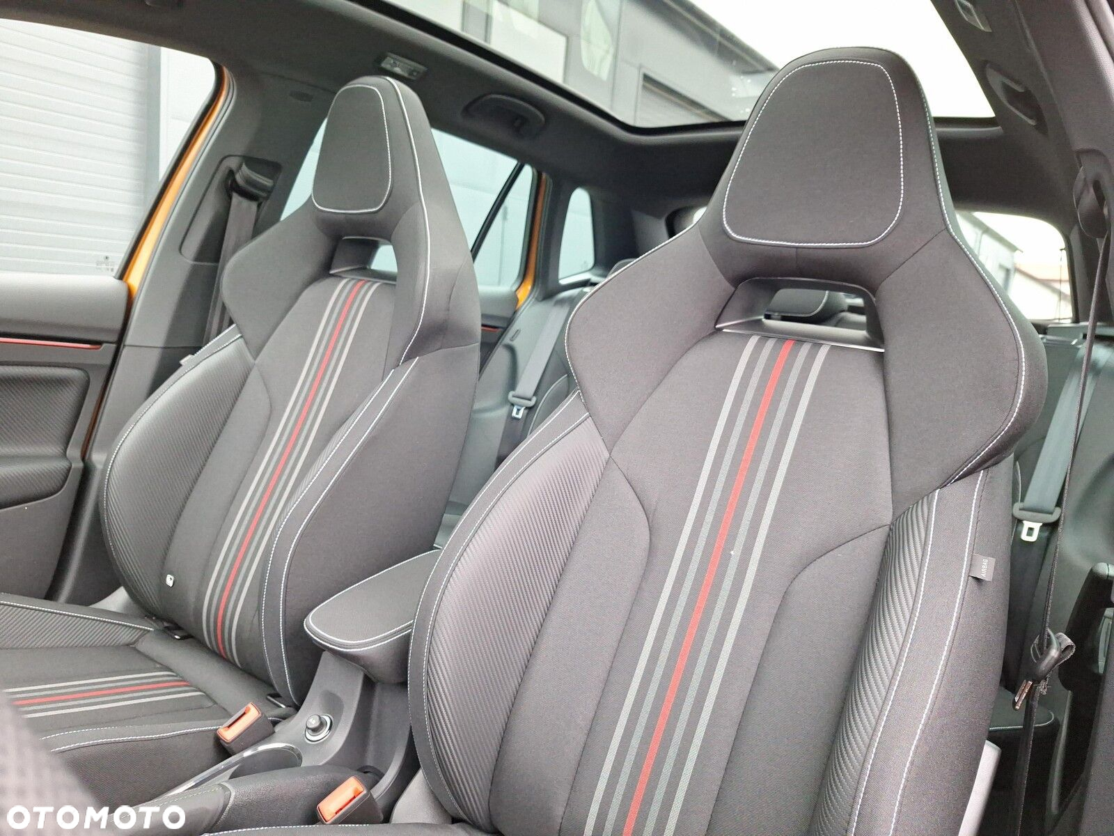 Skoda Kamiq 1.5 TSI Monte Carlo DSG - 24