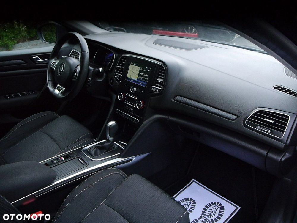 Renault Megane ENERGY TCe 140 EDC LIMITED - 25