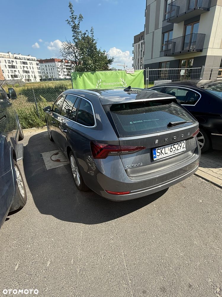Skoda Octavia 2.0 TDI Style DSG - 2