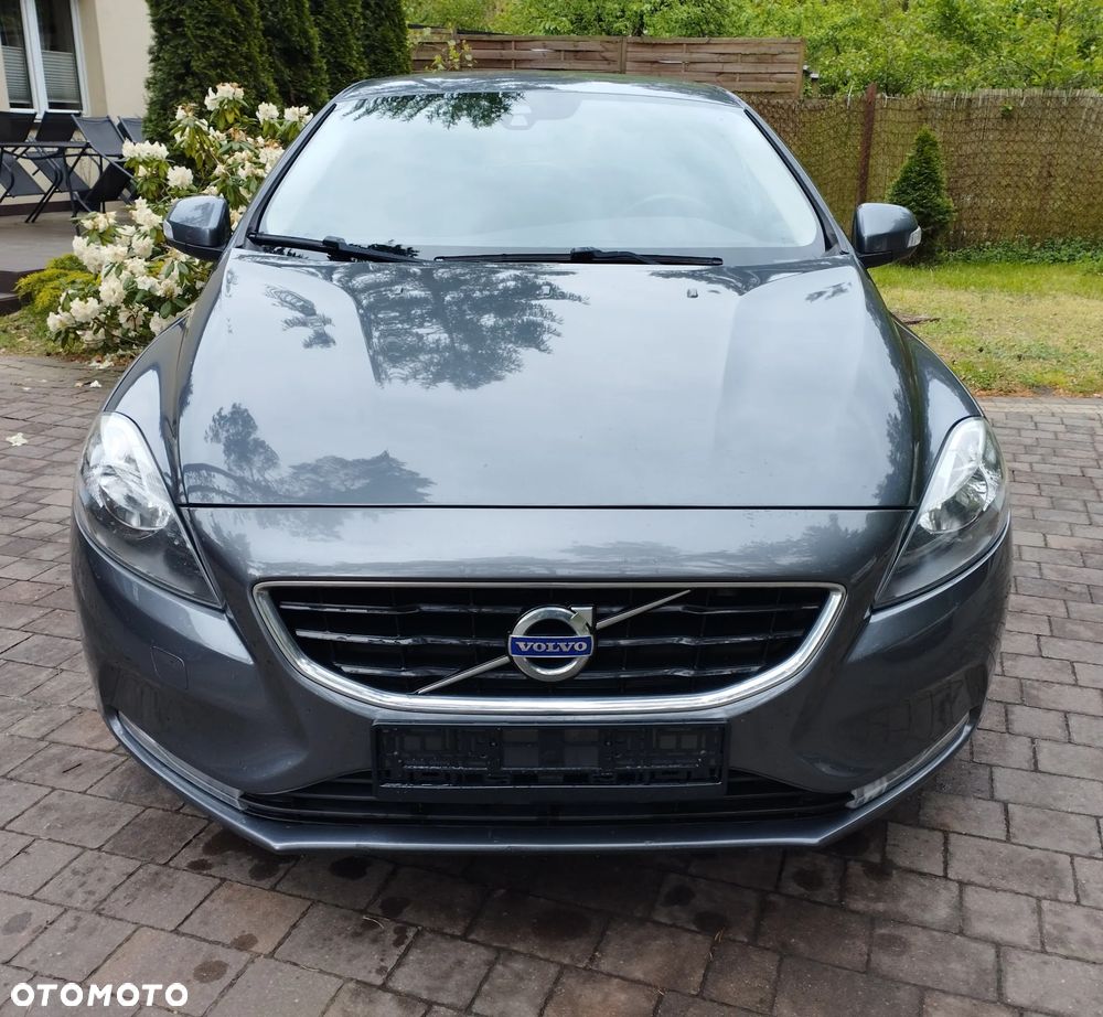Volvo V40 D2 - 4
