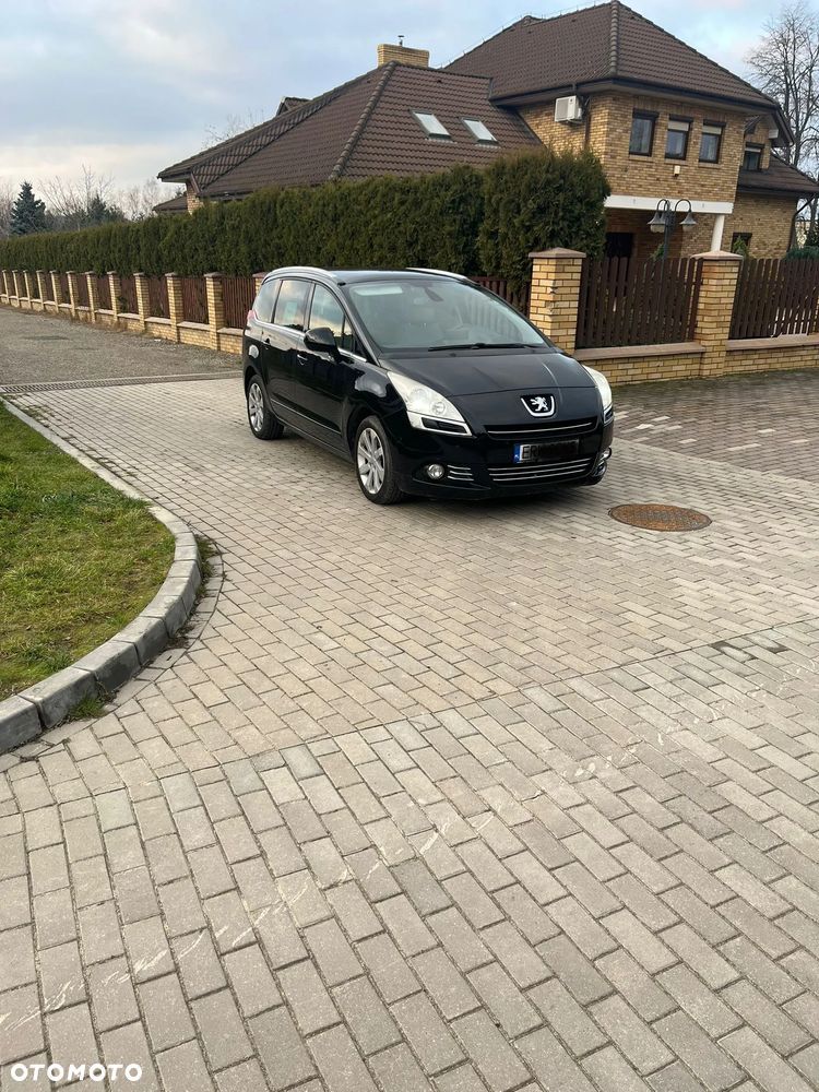 Peugeot 5008 - 2