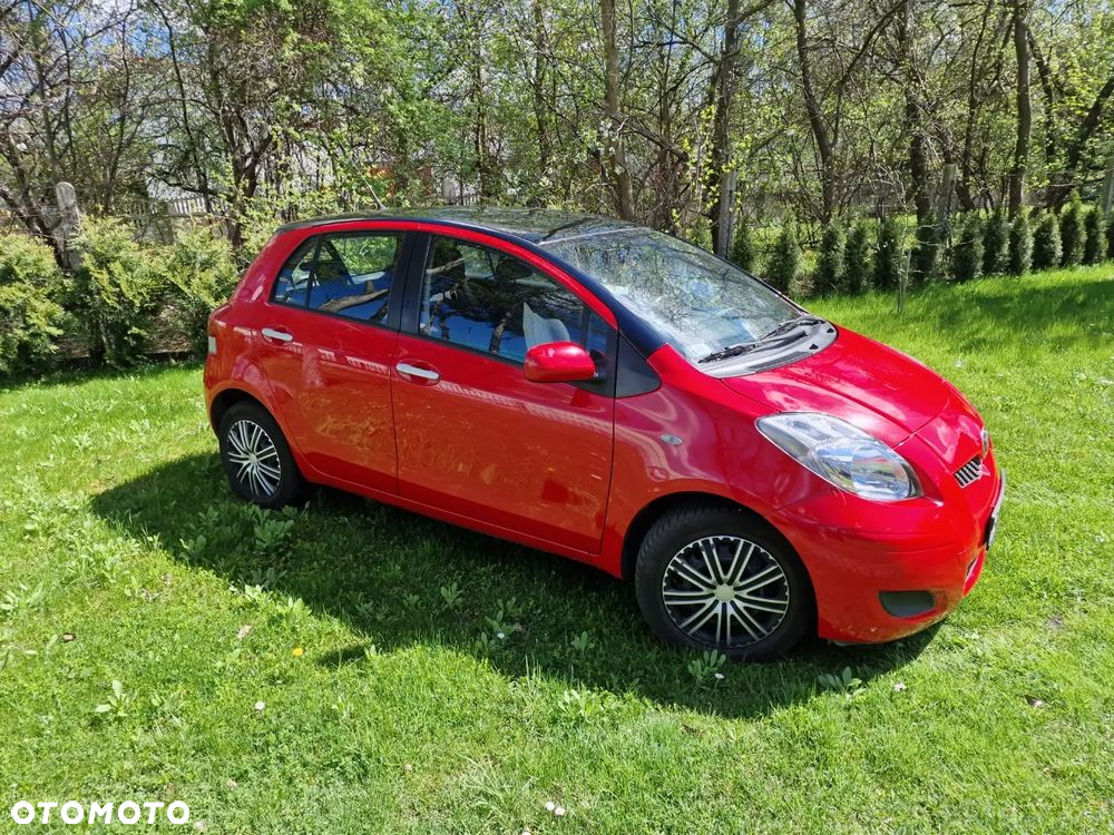 Toyota Yaris 1.33 Luna - 4
