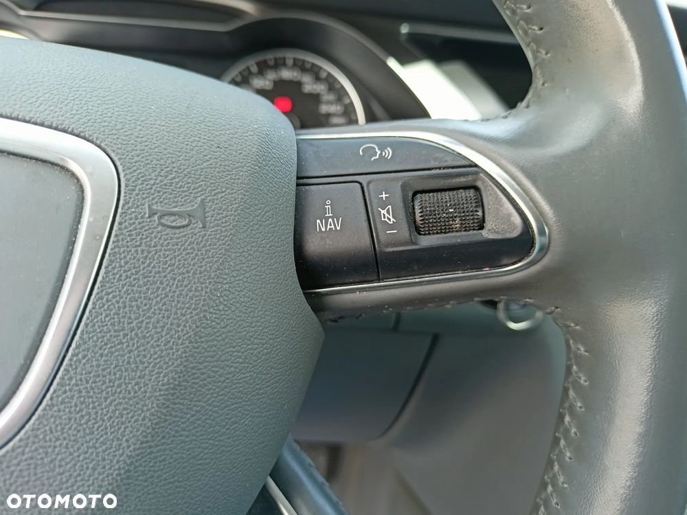 Audi A4 Avant 2.0 TDI DPF Ambition - 28