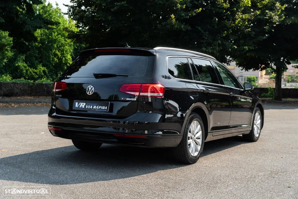 VW Passat Variant 1.6 TDI Confortline DSG - 5