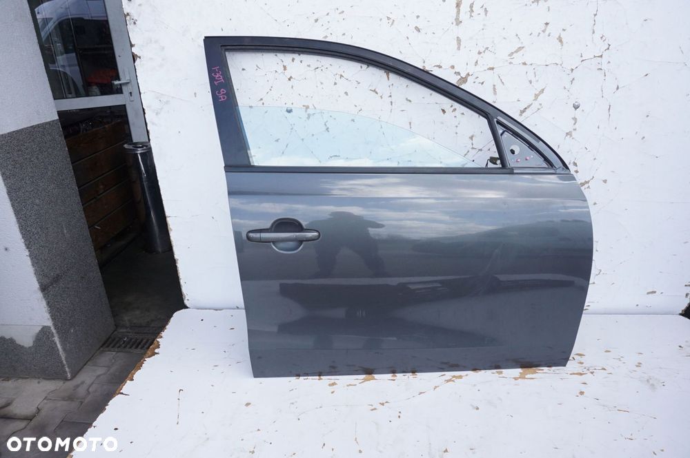 DRZWI PRAWY PRZÓD HYUNDAI I30 I 1 9A HB - 1