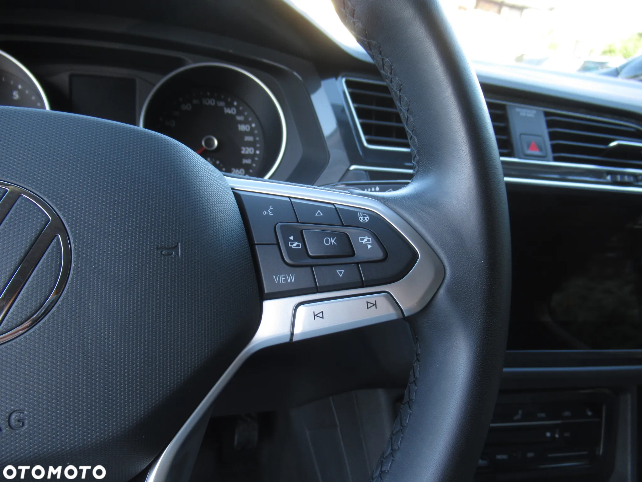 Volkswagen Tiguan 1.5 TSI EVO Life DSG - 13