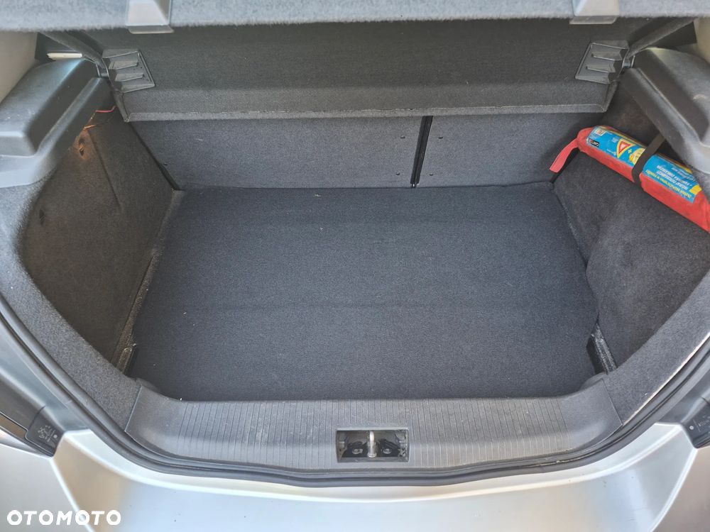 Opel Astra 1.6 Catch me - 11