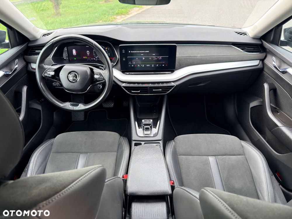 Skoda Octavia 2.0 TDI DSG Exclusive Plus - 27