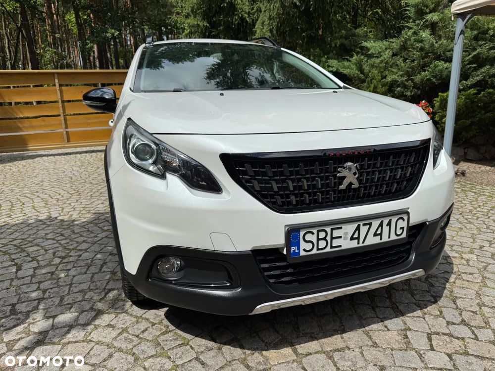Peugeot 2008 PureTech 110 Stop&Start EAT6 GT-Line Edition - 9
