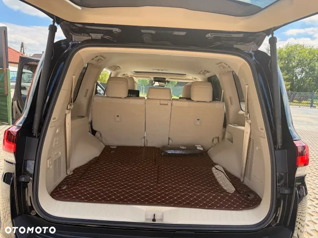 Toyota Land Cruiser - 9