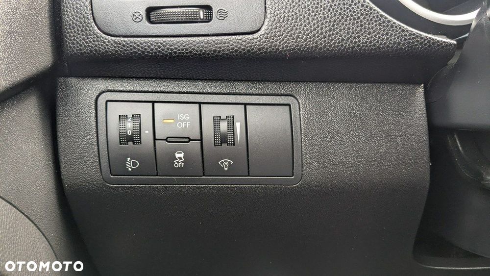 Kia Venga - 25