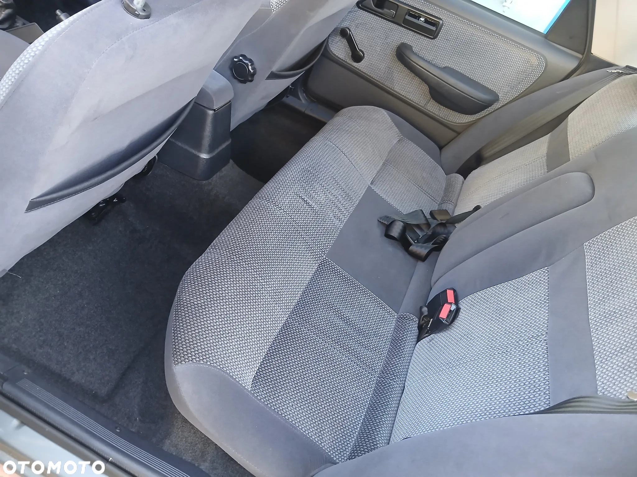 Ford Sierra - 12