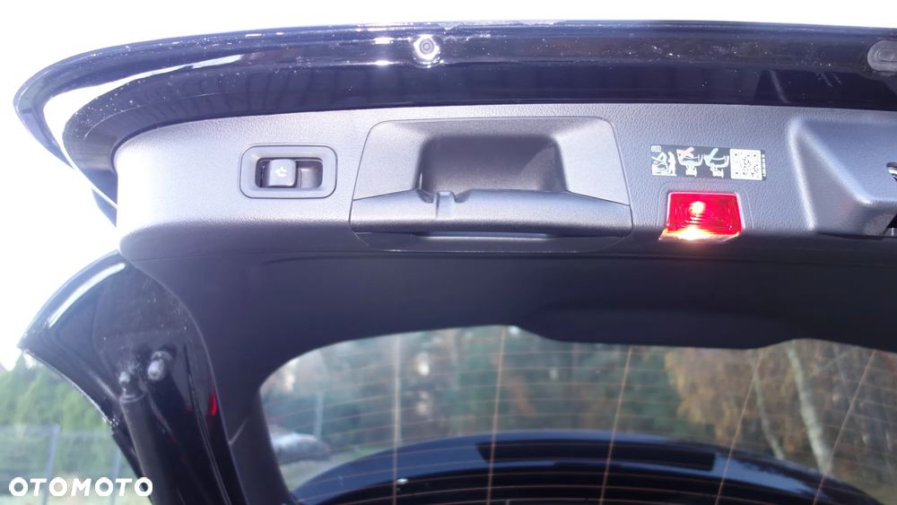 Mercedes-Benz GLA 200 d 4-Matic AMG Line 8G-DCT - 9