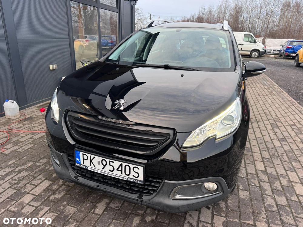 Peugeot 2008 1.6 e-HDi Allure S&S - 22