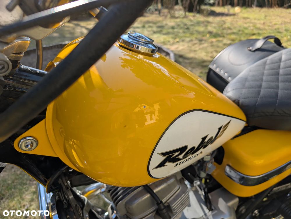 Honda CA - 9