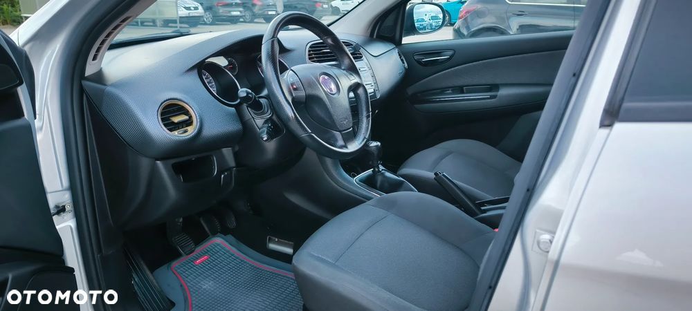 Fiat Bravo 1.4 T-JET 16V Dynamic - 13