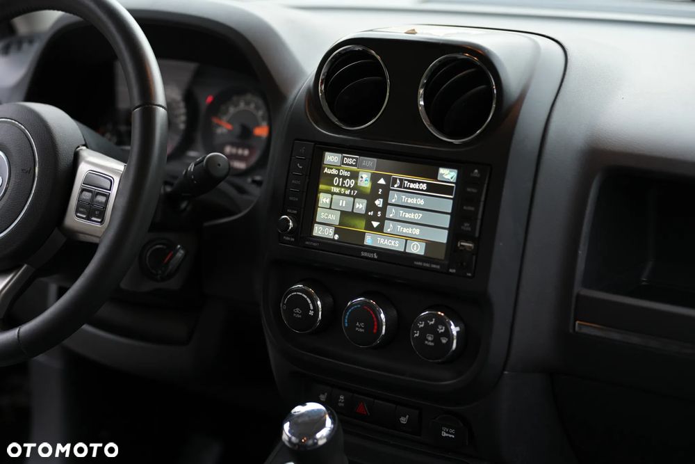 Jeep Patriot - 34