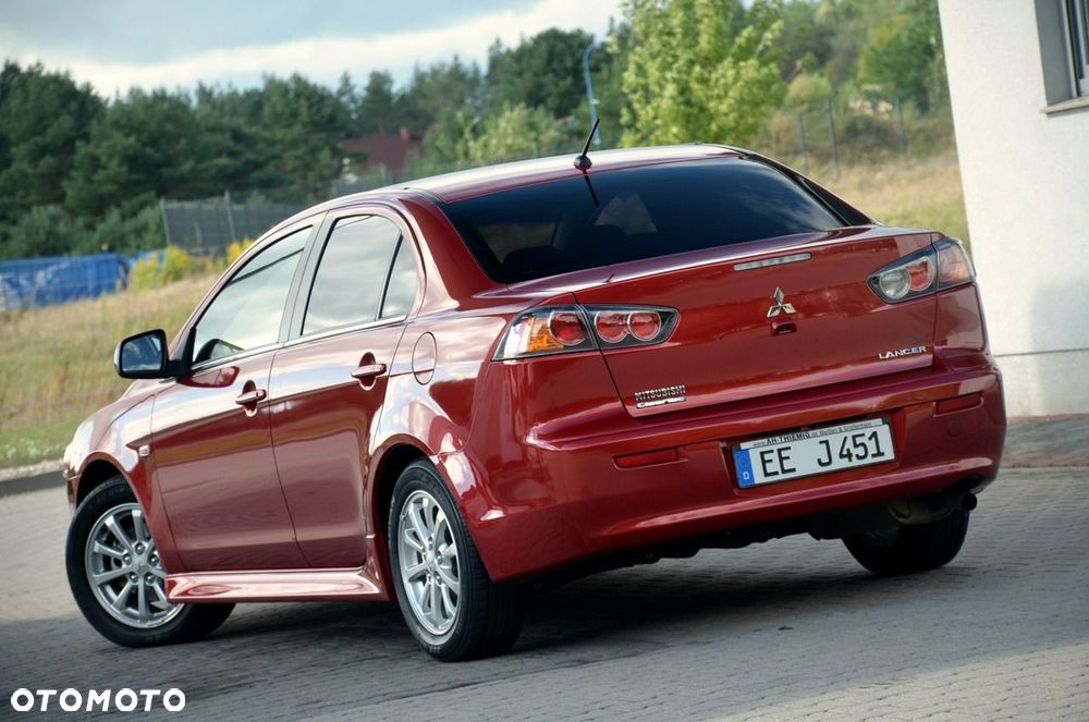 Mitsubishi Lancer - 8