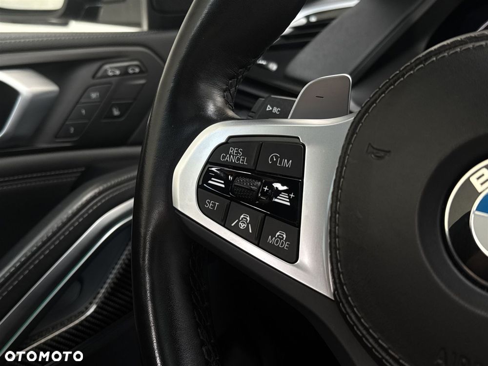 BMW X6 - 11