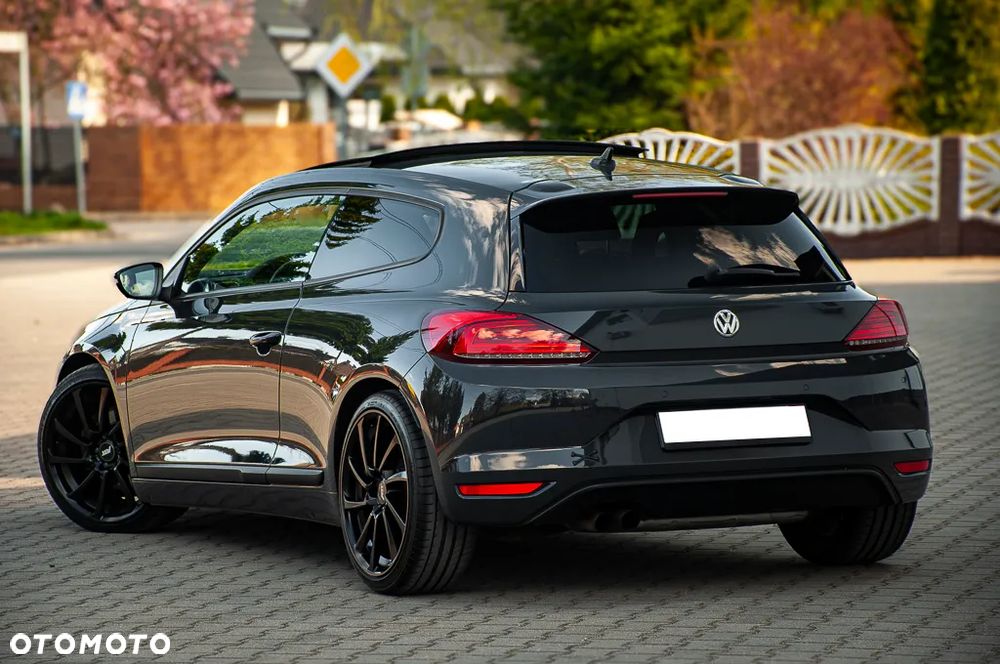 Volkswagen Scirocco 2.0 TSI (BlueMotion Technology) DSG - 14