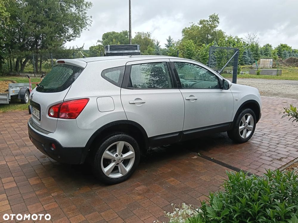 Nissan Qashqai 2.0 4x4 Tekna - 6