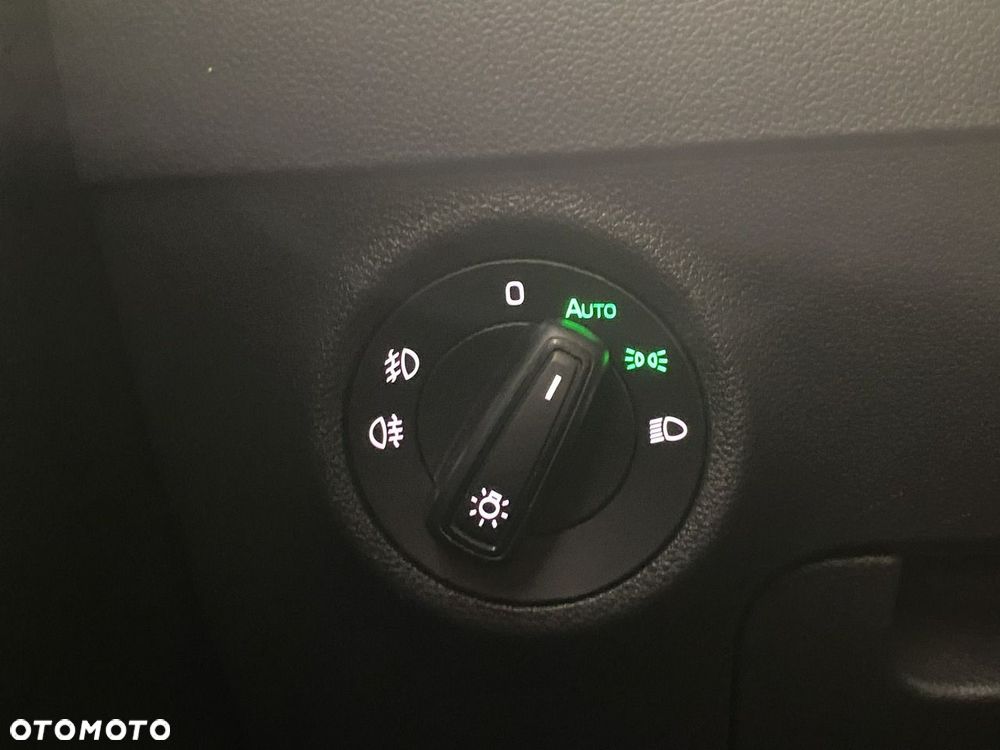 Skoda Karoq 2.0 TDI SCR 4x2 Ambition DSG - 28