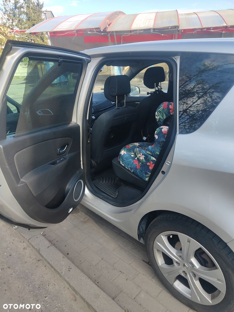 Renault Scenic 1.4 16V TCE Privilege - 10