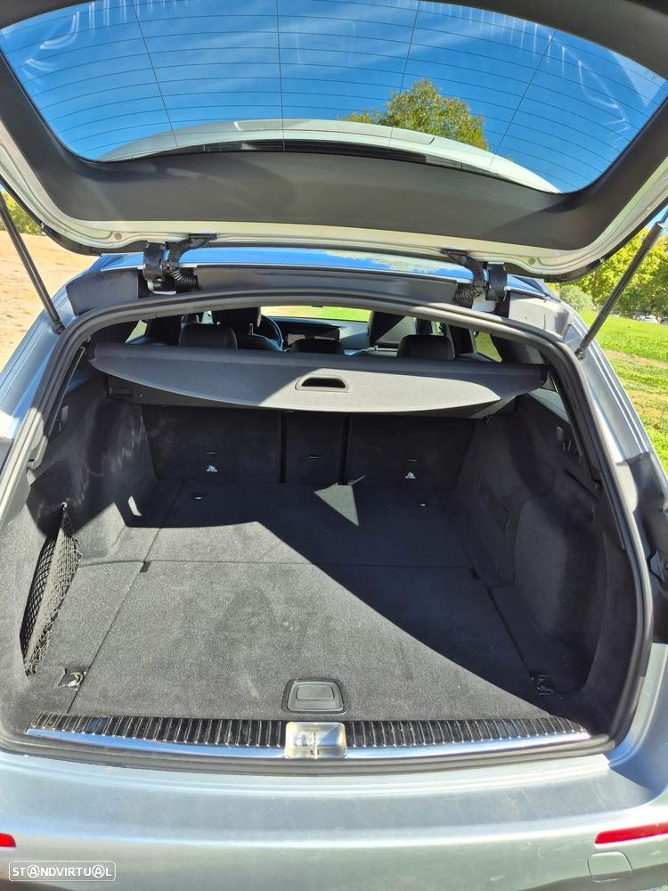 Mercedes-Benz E 300 - 16