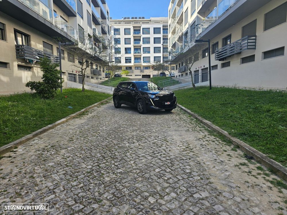 Peugeot 2008 1.2 PureTech Active Pack - 33