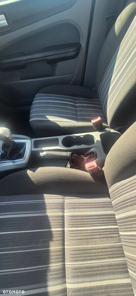 Ford Focus 1.6 TDCi DPF Silver Magic - 13