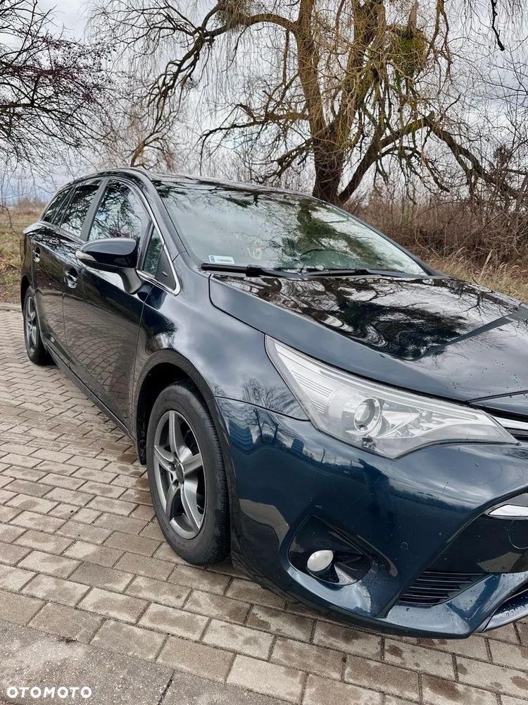 Toyota Avensis 1.6 D-4D Active - 2