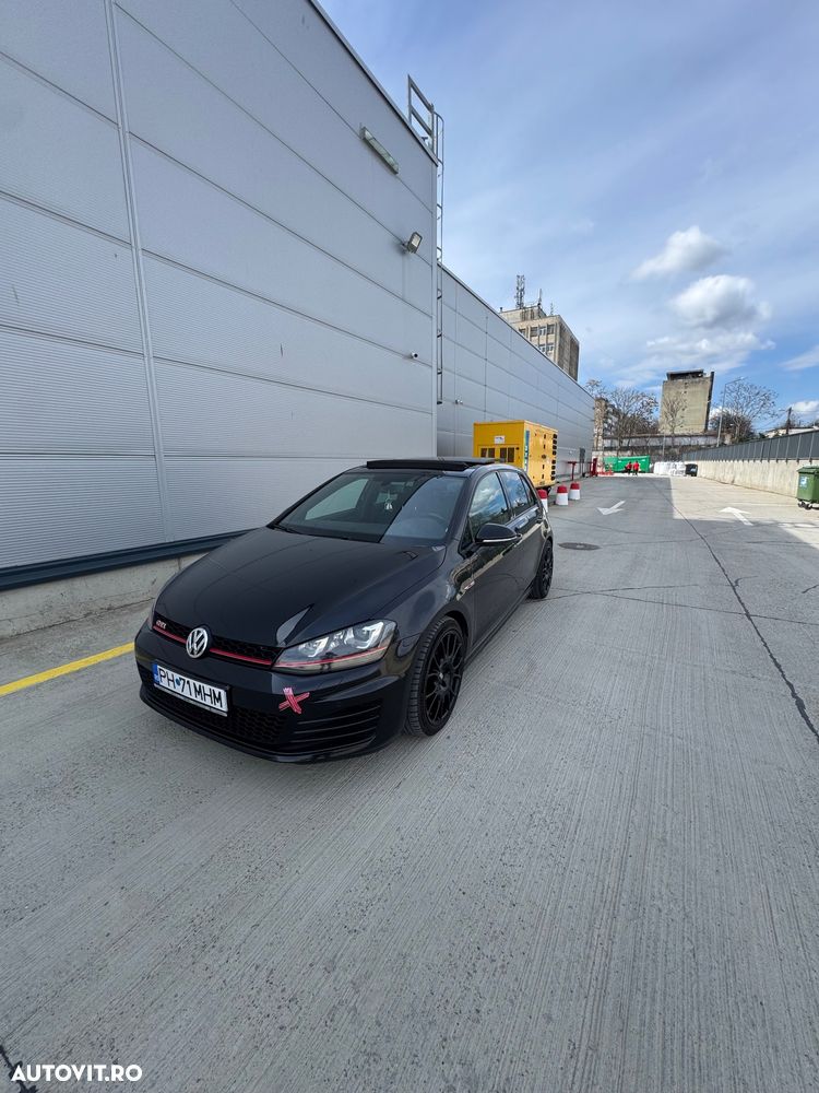 Volkswagen Golf 2.0 TSI BMT DSG GTI Performance - 3