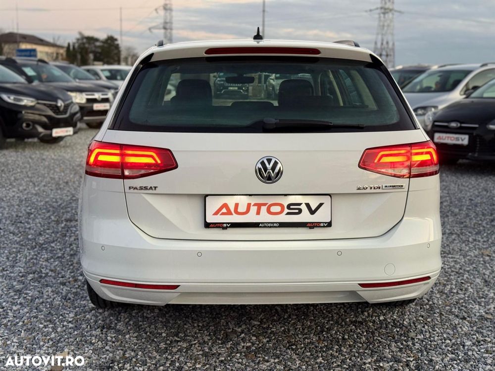 Volkswagen Passat Variant 2.0 TDI DSG (BlueMotion Technology) Highline - 19
