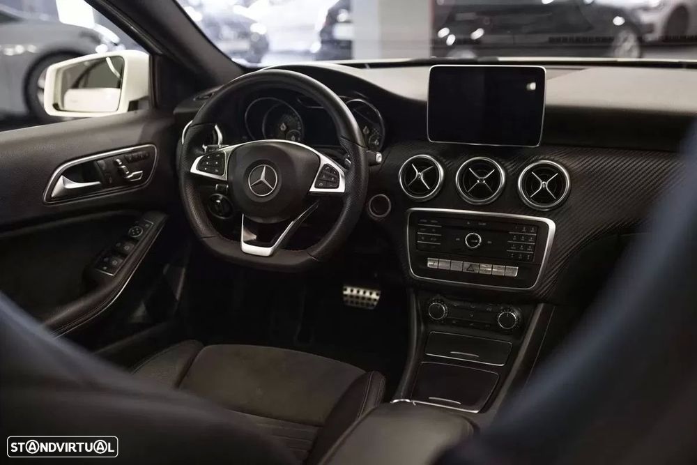 Mercedes-Benz A 200 CDI 7G-DCT AMG Line - 25