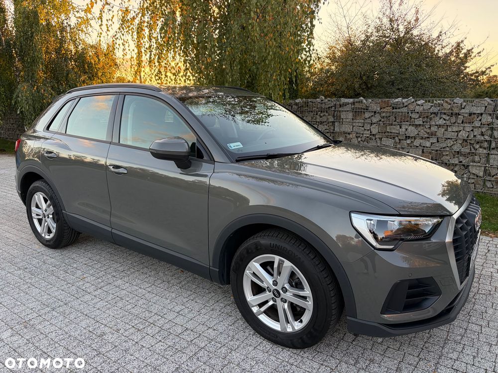 Audi Q3 2021 photo 4